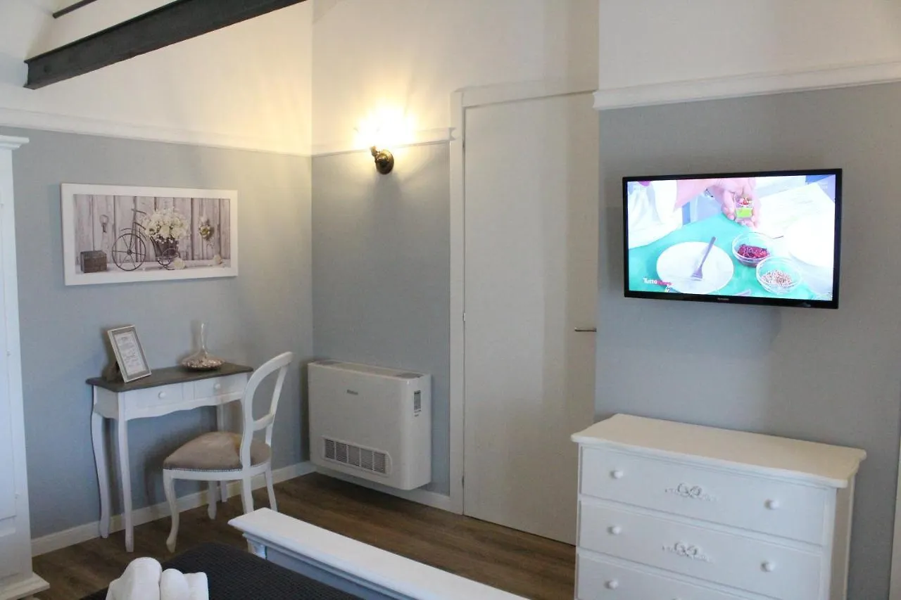 Bed and Breakfast Il Nido Rifatto Laigueglia Italia